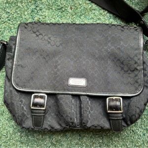 Vintage Coach Satchel / Messenger Bag  (Man or Woman)